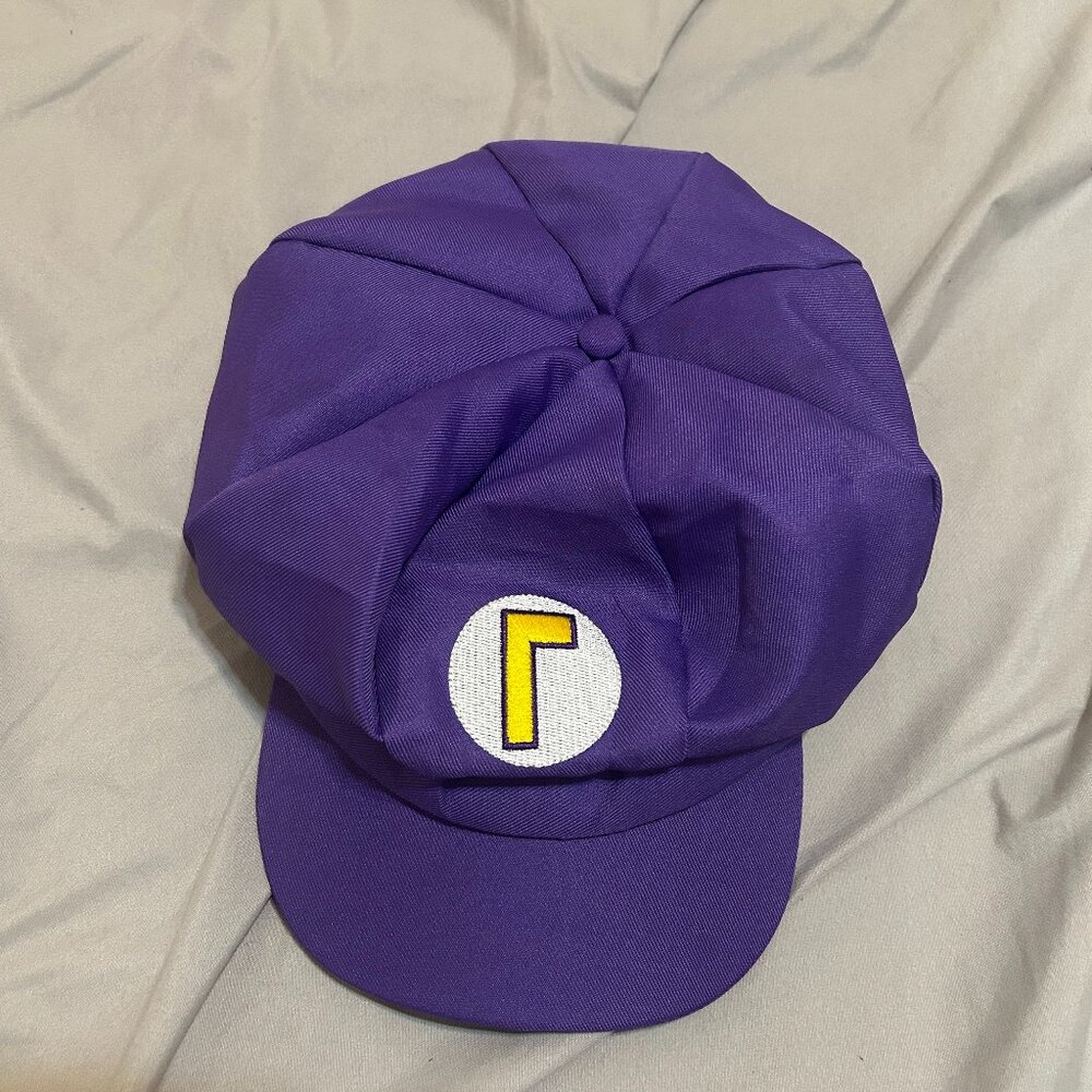 Waluigi hat